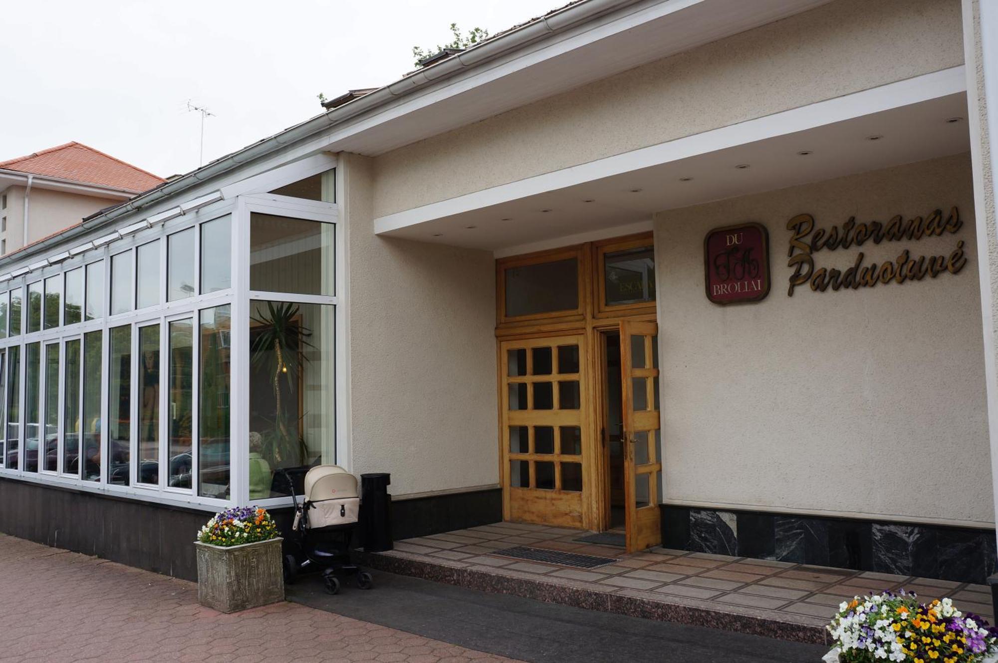 Du Broliai Hotel Palanga Exterior photo